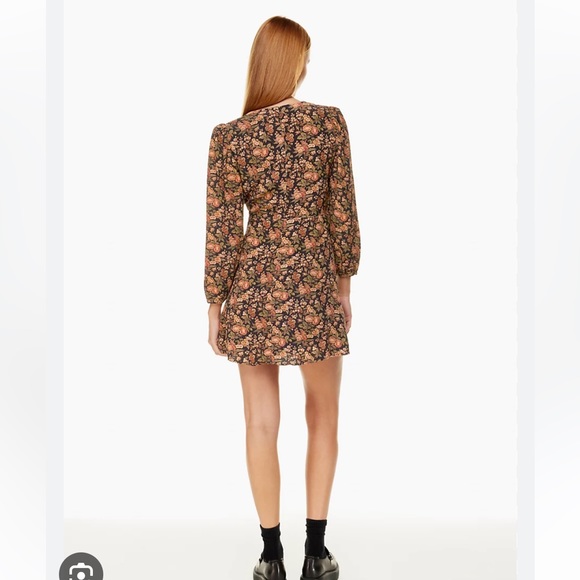 Aritzia Sunday Best Grayson dress - Picture 3 of 5